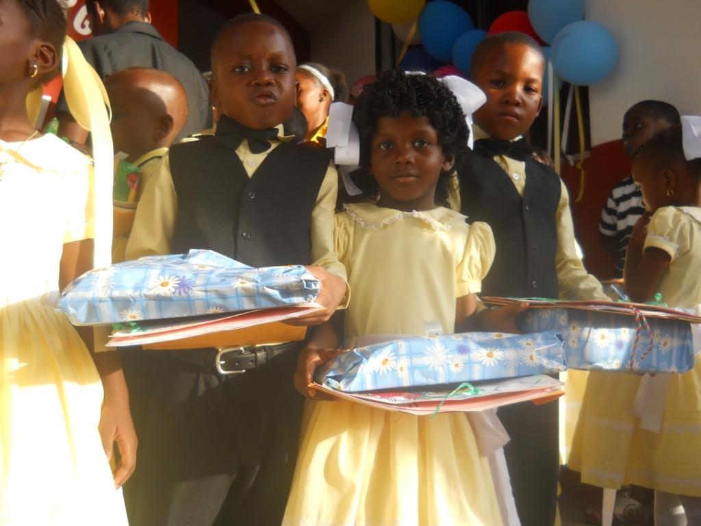 33graduationgarderie2013.jpg