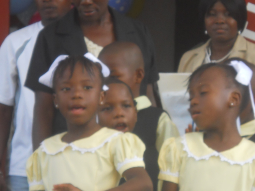 3graduationgarderie2013.jpg